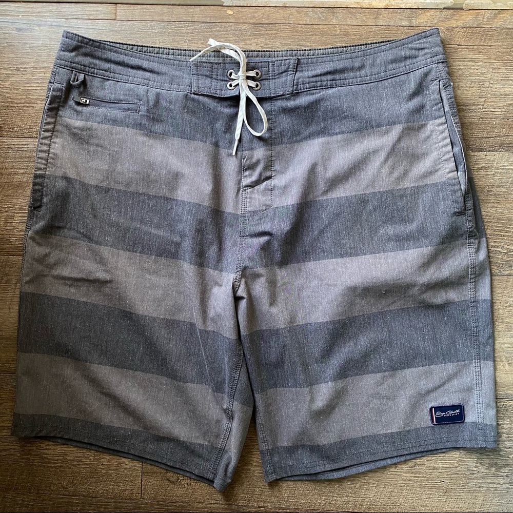 Jack O’Neill Collection Series Men’s Board Shorts Size 36 / 20 Gray Stripes